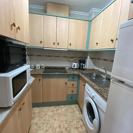 Apartamento Con Piscina Cerca De La Estacion De Autobuses Torrevieja