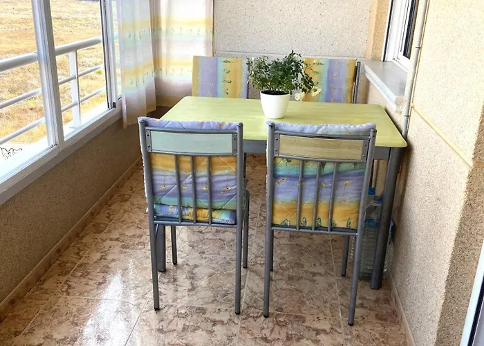 Con Piscina Cerca De La Estacion De Autobuses Torrevieja